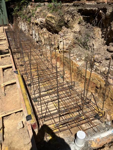 Deep footing trench - Allsites Excavations Sydney Deep reinforced footing trench for a Sydney retaining wall