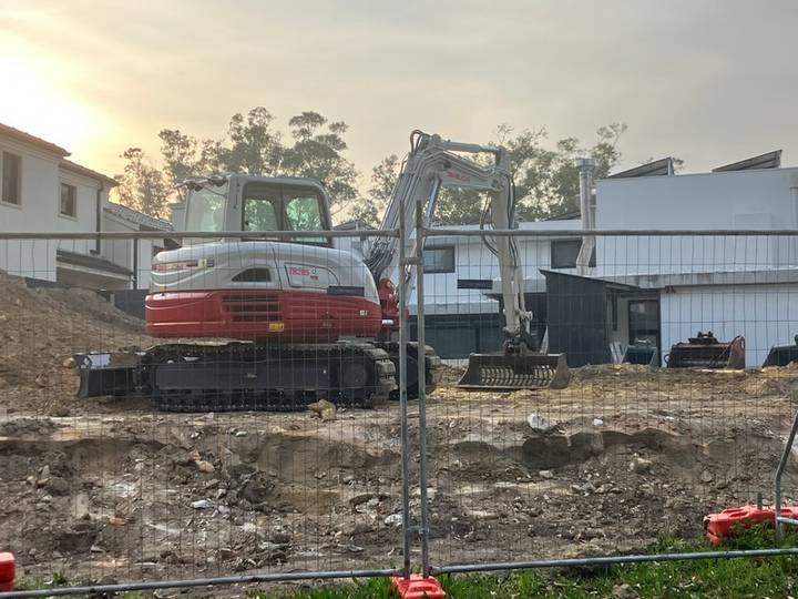 Residential site excavation - Allsites Excavations Sydney Excavator preparing residential site levels for construction in Sydney